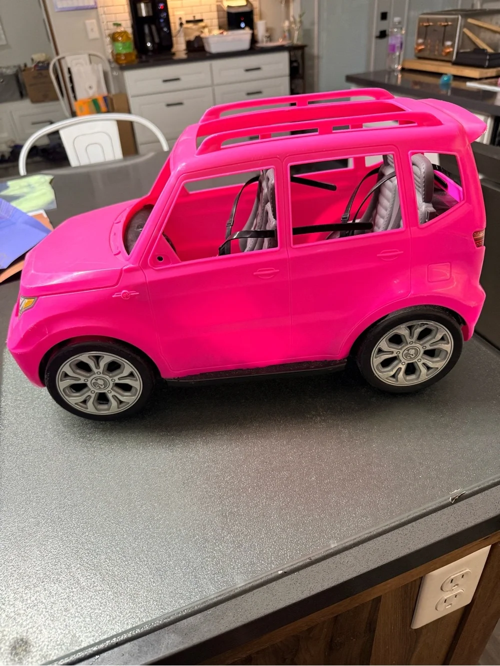 Barbie Pink SUV Cadillac Escalade DVX58 Mattel 2016 Doll Vehicle